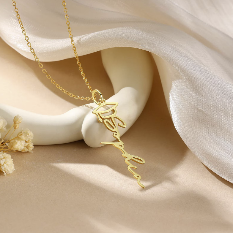 Personalized Graduation Name Necklace – A Meaningful Gift for Graduates