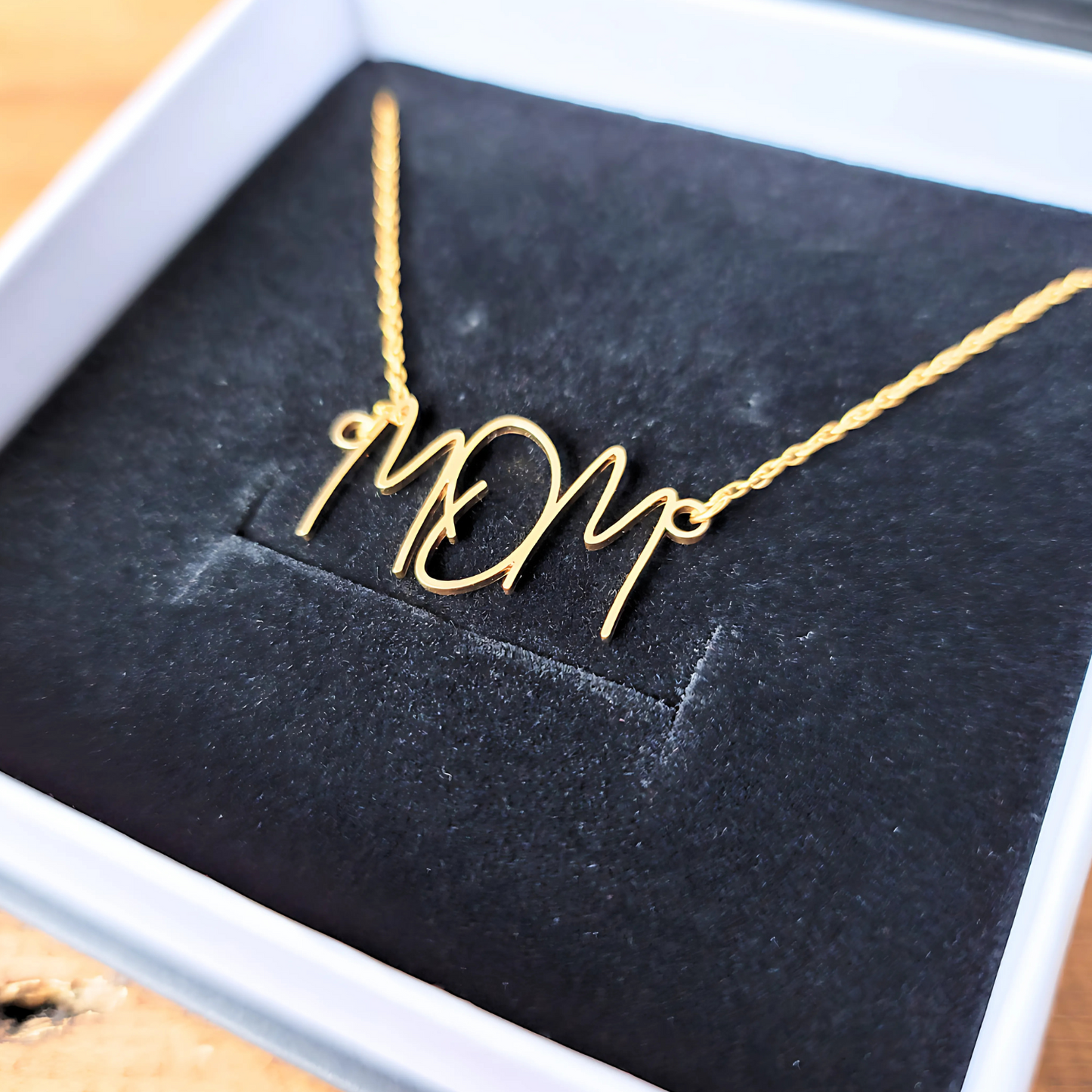 MOM Esme Style Necklace